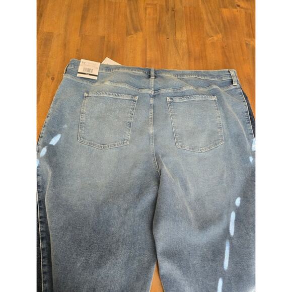 Jessica Simpson Women's Plus Freesia Wide Leg Jeans, 32" Inseam, Size 24W - Picture 6 of 8